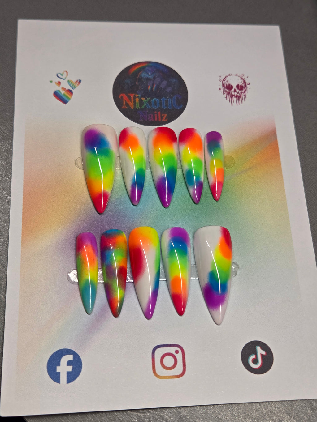 Customised press ons