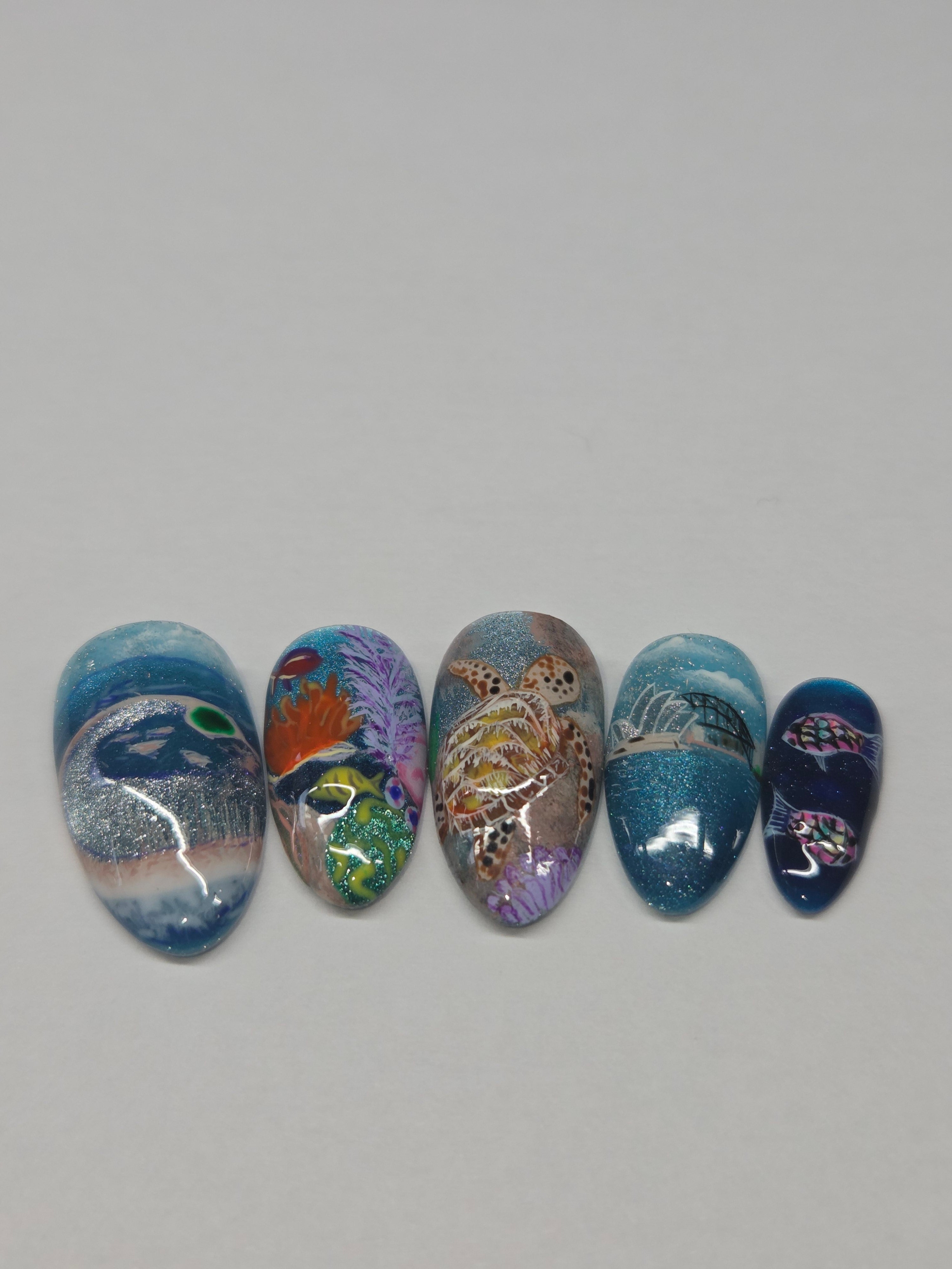 Great barrier reef nails